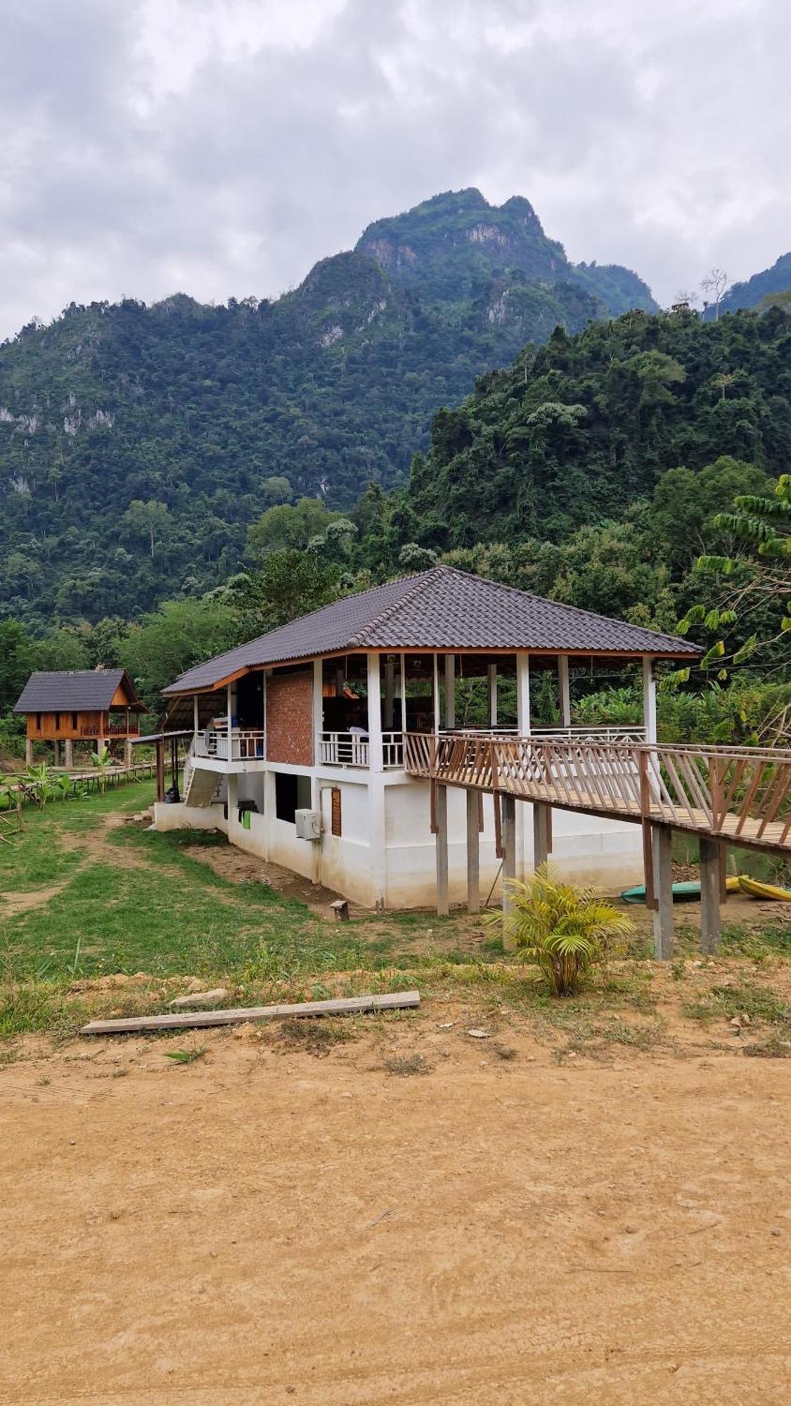 Eco Farm Stay And Hostel Nongkhiaw Exteriör bild