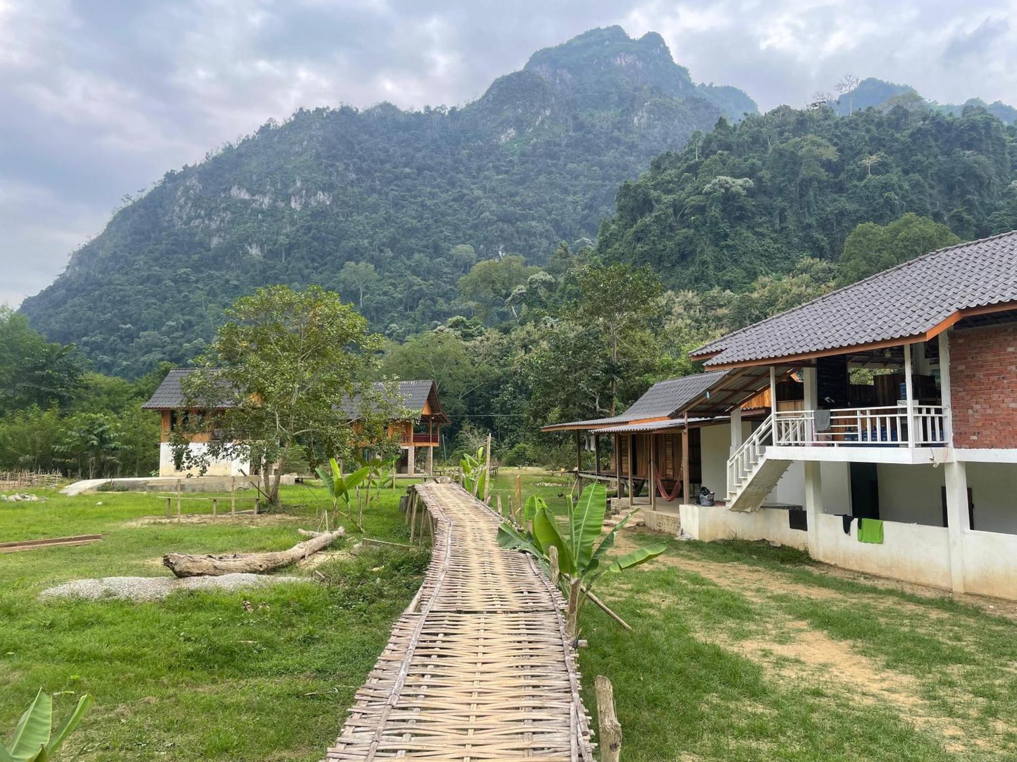 Eco Farm Stay And Hostel Nongkhiaw Exteriör bild